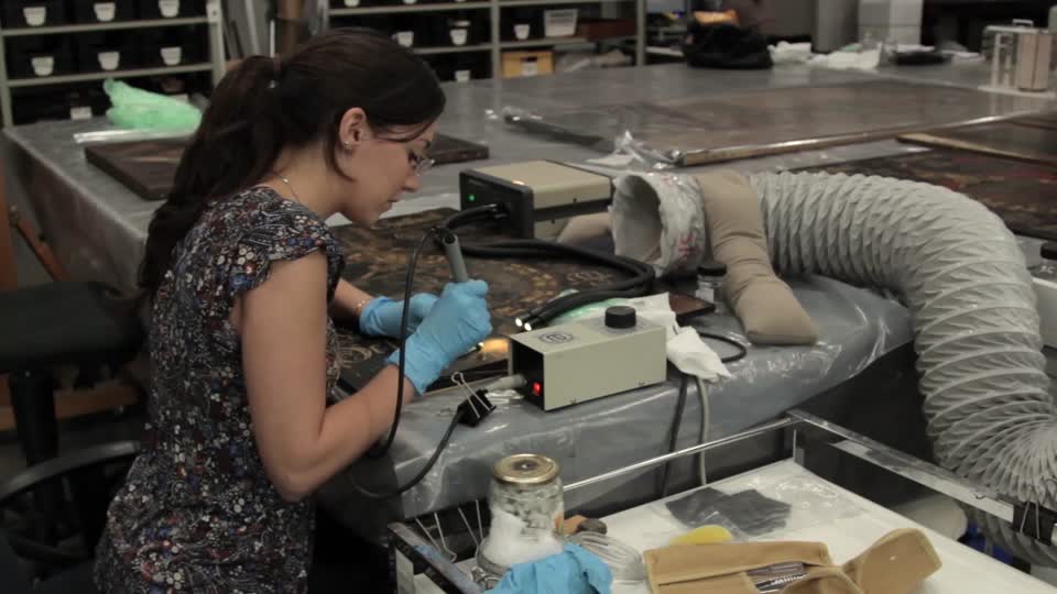 The restoration of the Coats of Arms: Passion of an enthusiastic team
